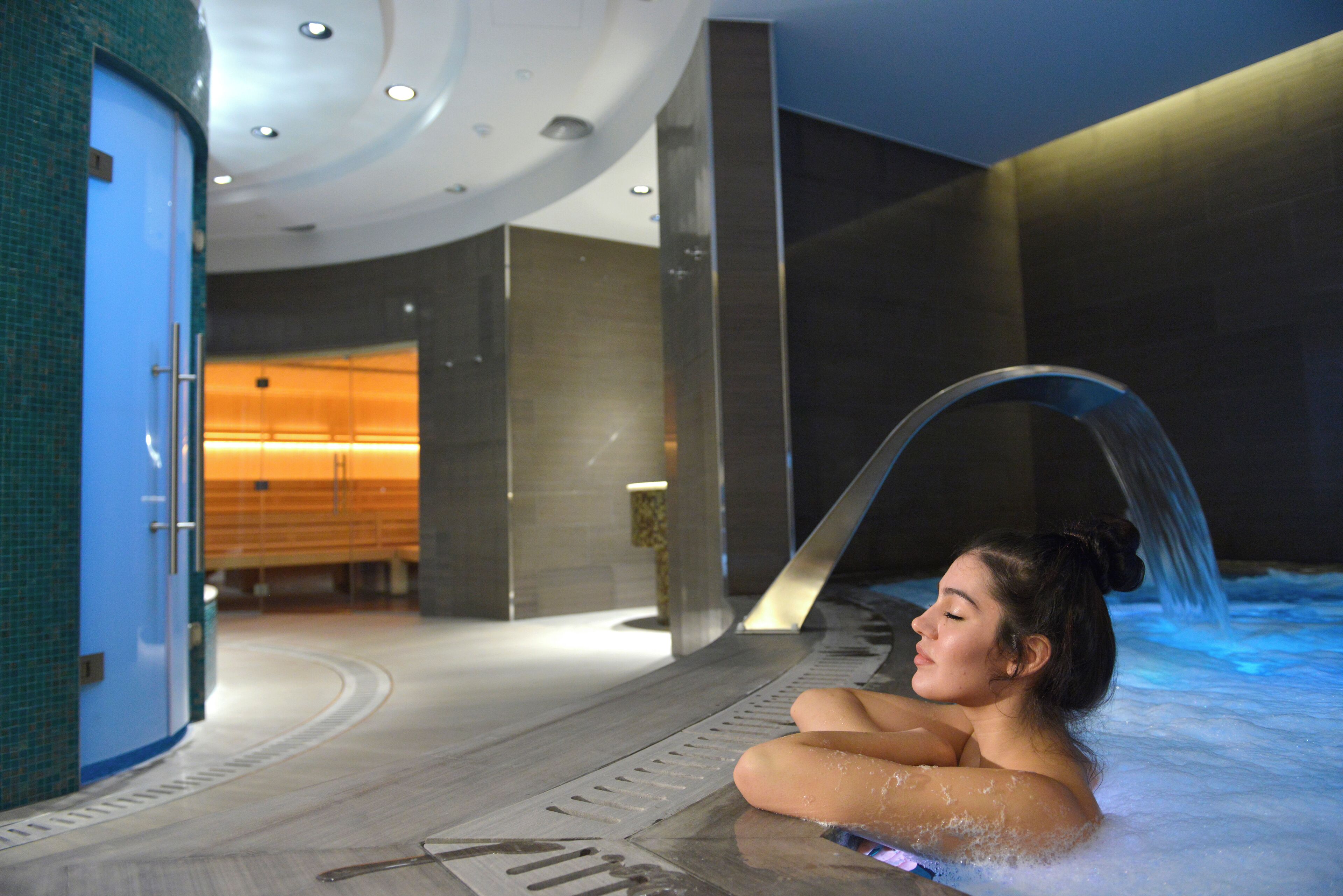 室內 Spa 池