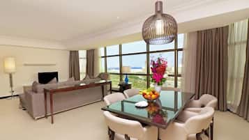 Apartment, 2 Bedrooms | In-room dining