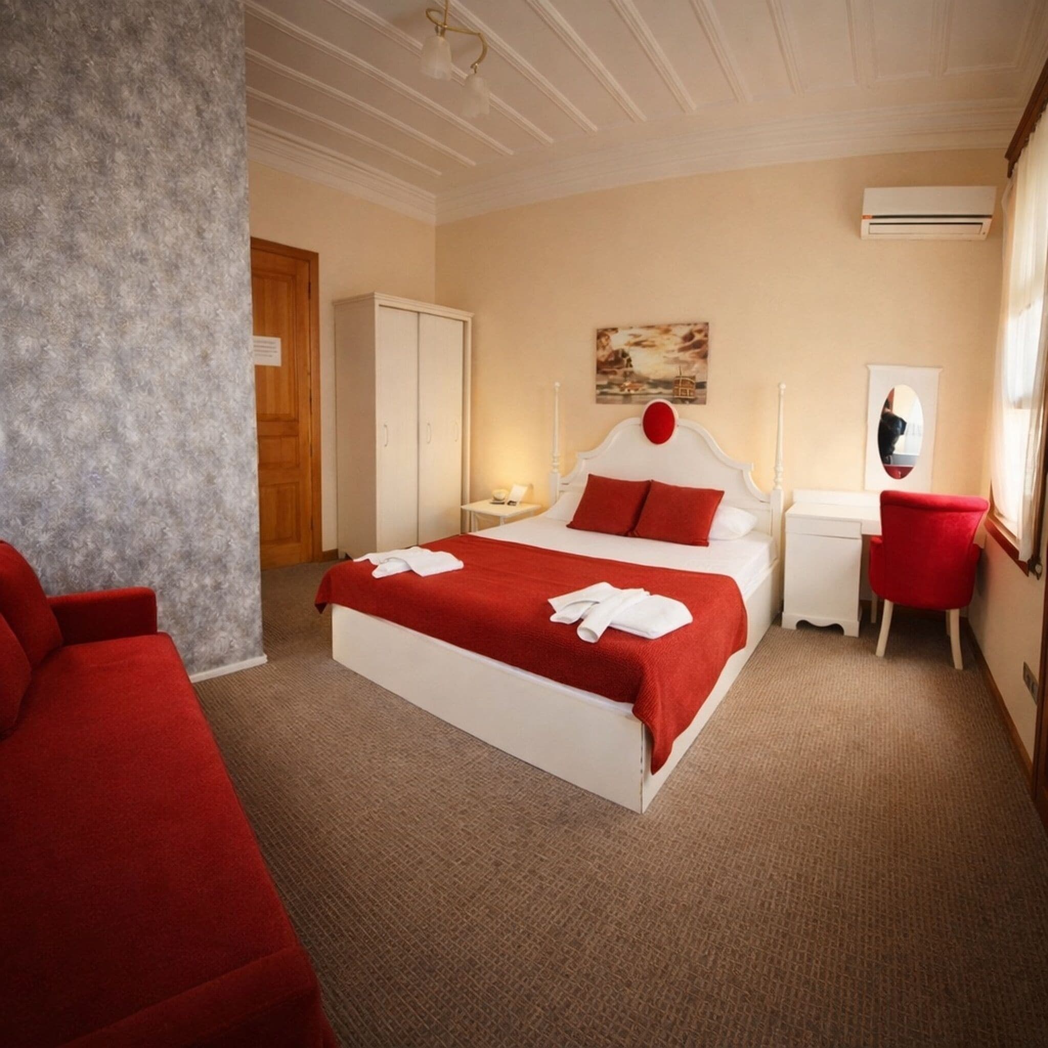 Minibar, desk, soundproofing, iron/ironing board