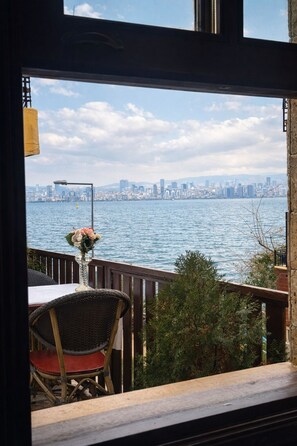 Balcony - Yalı Hotel (Adalar)