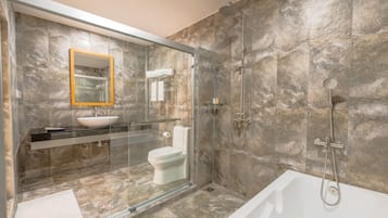Deluxe Room, Bathtub | Balcony