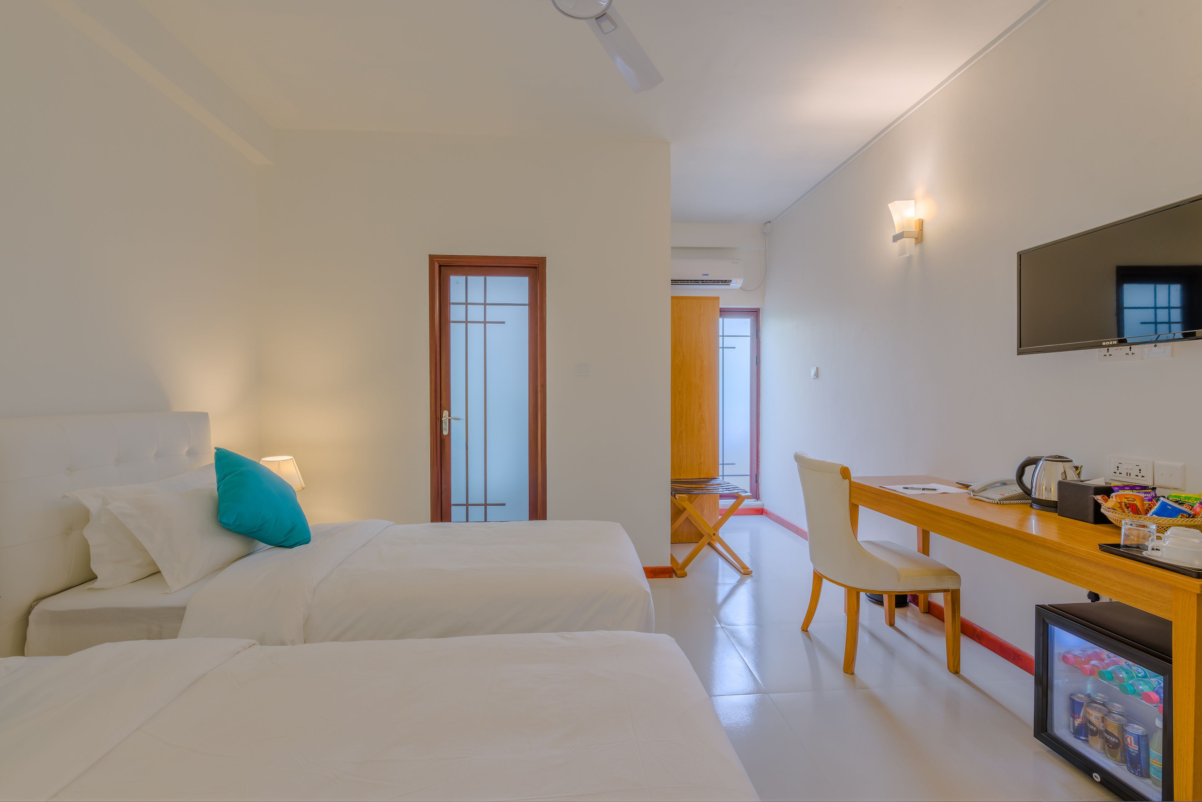 Foto - Sunrise by white sand dhigurah