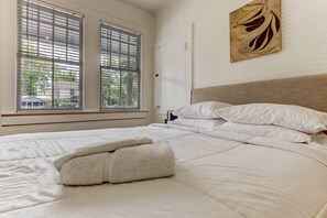 1 chambre, fer et planche à repasser, Wi-Fi, draps fournis