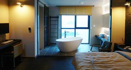 Louis Boutique Hotel