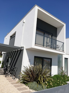 Exterior - CASA LIMAO (2015) heated pool, near the sea, dunes, forest. (Caldas da Rainha)