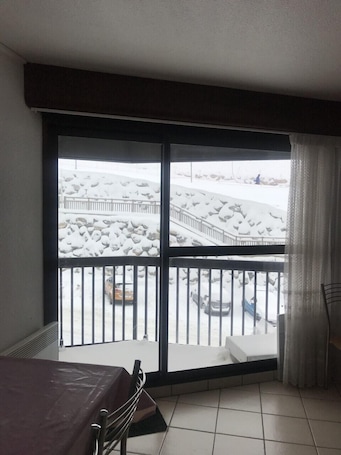 Interior. Apart 2-4-7 p Balcony Garage Faces, Pieds Pistes Pla d'Adet 65170