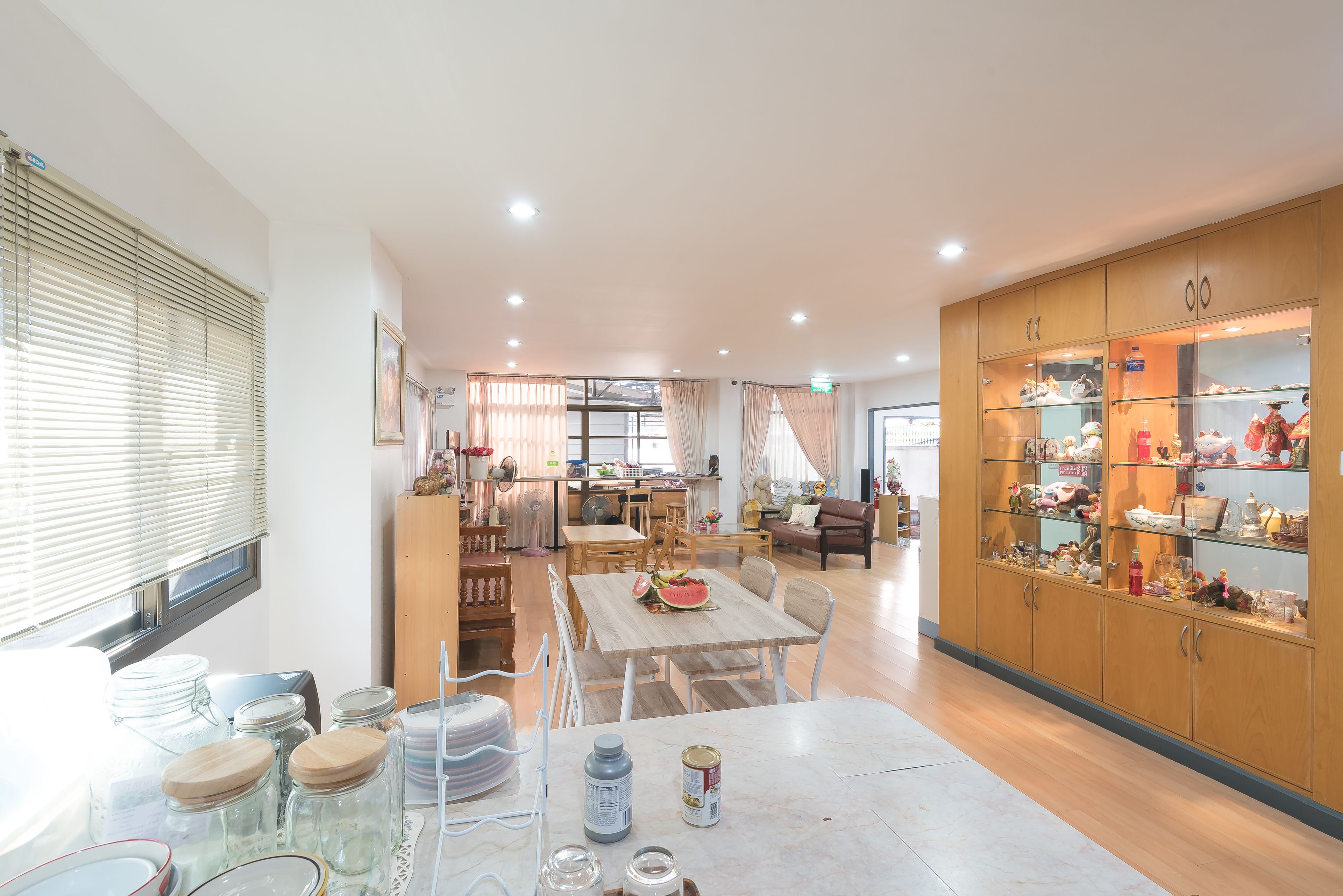 Wi-fi (inkludert) og sengetøy