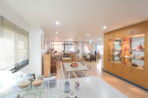 Room - BaanSu Hostel (Bangkok)
