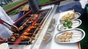 Breakfast, lunch, dinner served; local and international cuisine  - ABC Hostel (Nyaungshwe)