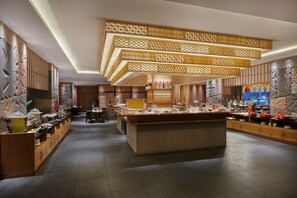 朝食 (ビュッフェ)、毎日提供 (1 名様 98 CNY)