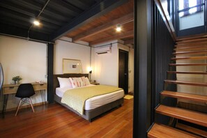 บ้านพัก, 3 ห้องนอน | 3 ห้องนอน, เตารีด/โต๊ะรีดผ้า, เปลนอนเด็กแบบพกพา, Wi-Fi ฟรี