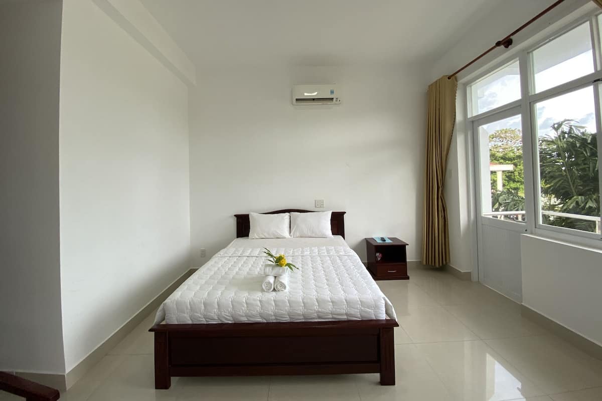 Phòng đôi hoặc 2 giường đơn có tầm nhìn toàn cảnh, 2 giường đơn | Minibar, bàn, giường gấp/giường phụ (phụ phí) 