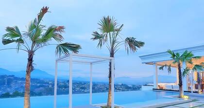 Art Deco Luxury Hotel & Residence