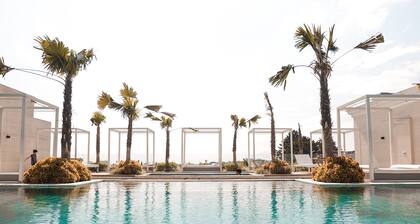 Art Deco Luxury Hotel & Residence