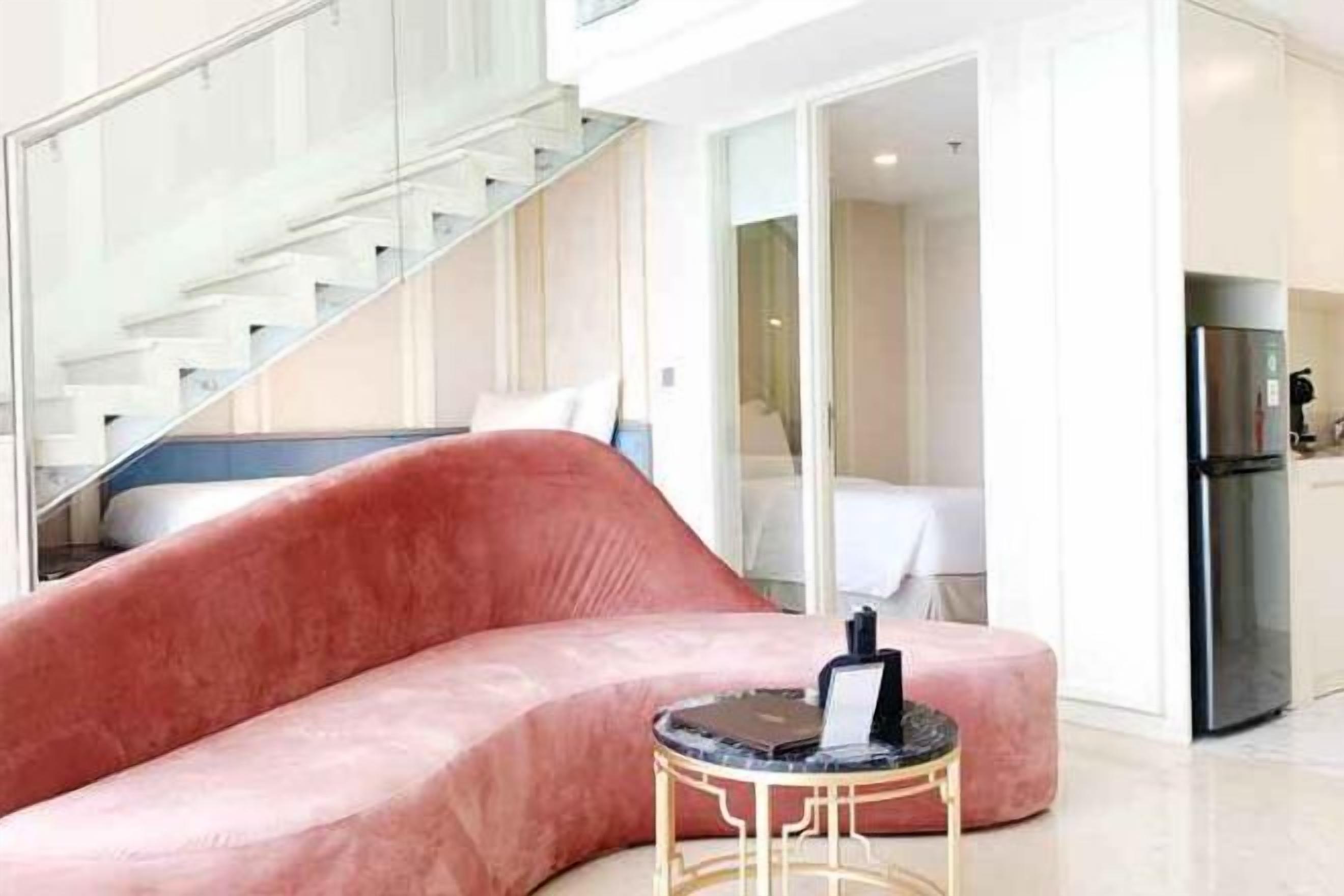 Minibar, in-room safe, desk, blackout curtains