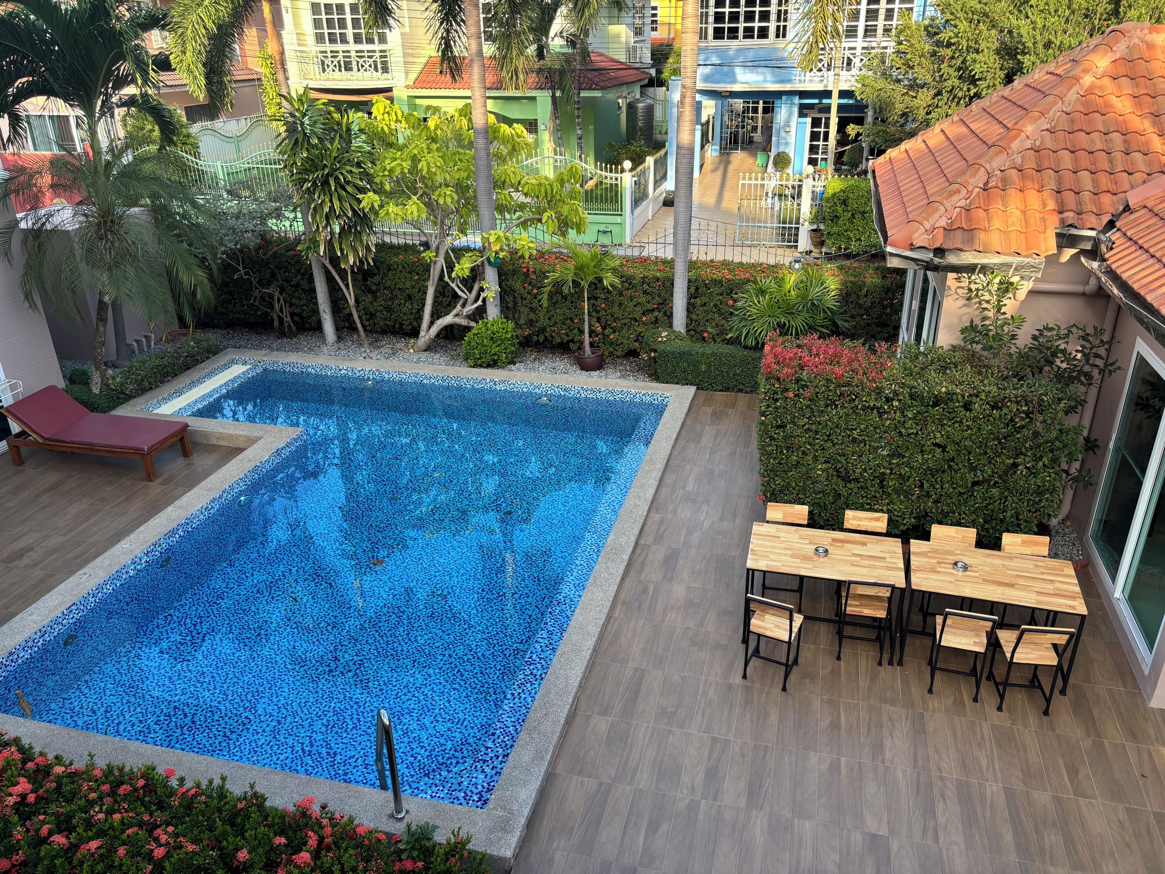 Studio Suite Elite | Quang cảnh vườn