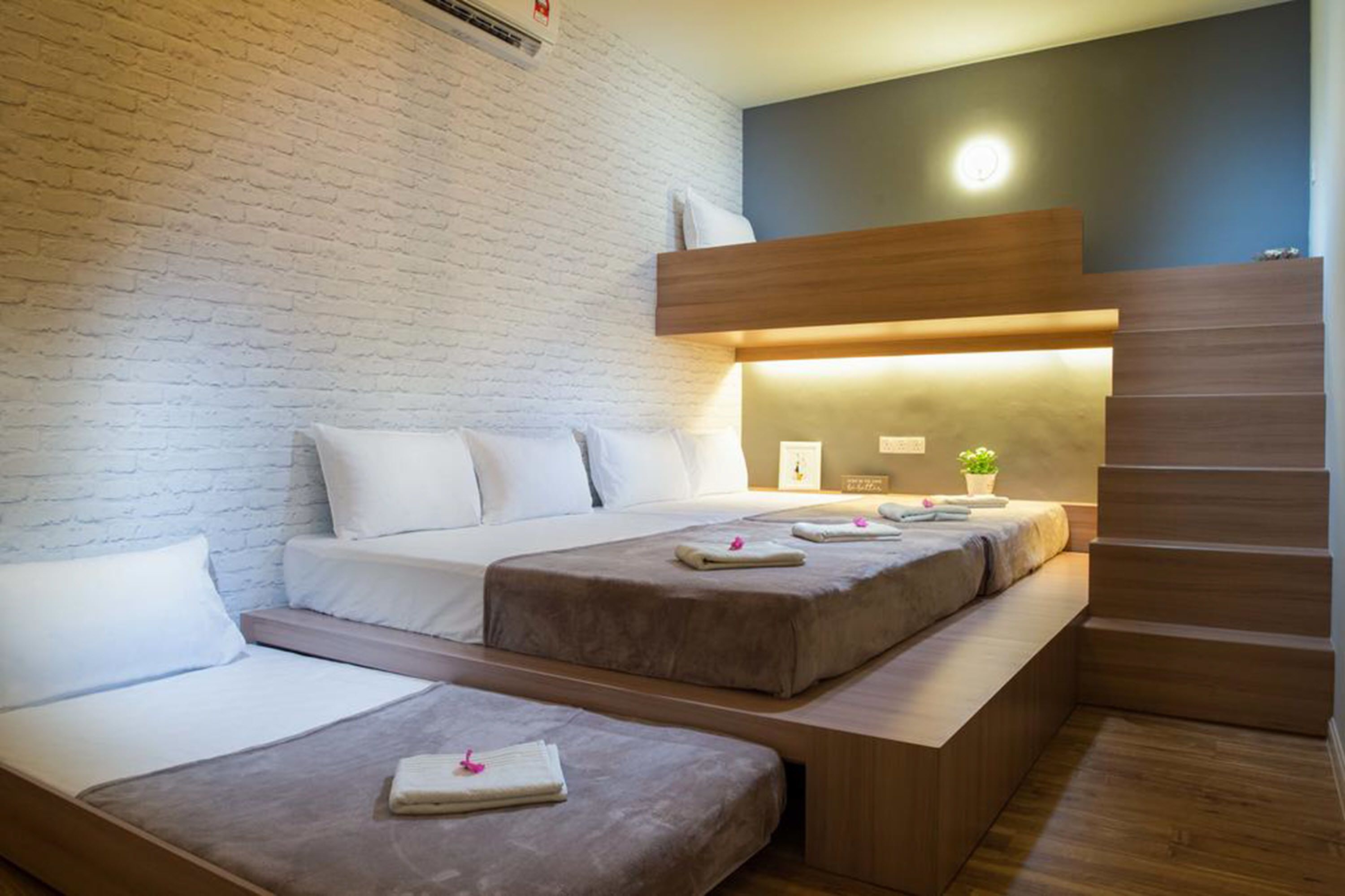 2-Bedroom | 2 bedrooms, iron/ironing board, rollaway beds, free WiFi