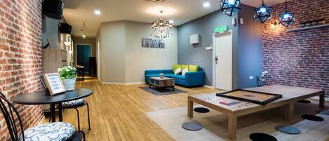 2-Bedroom | In-room dining