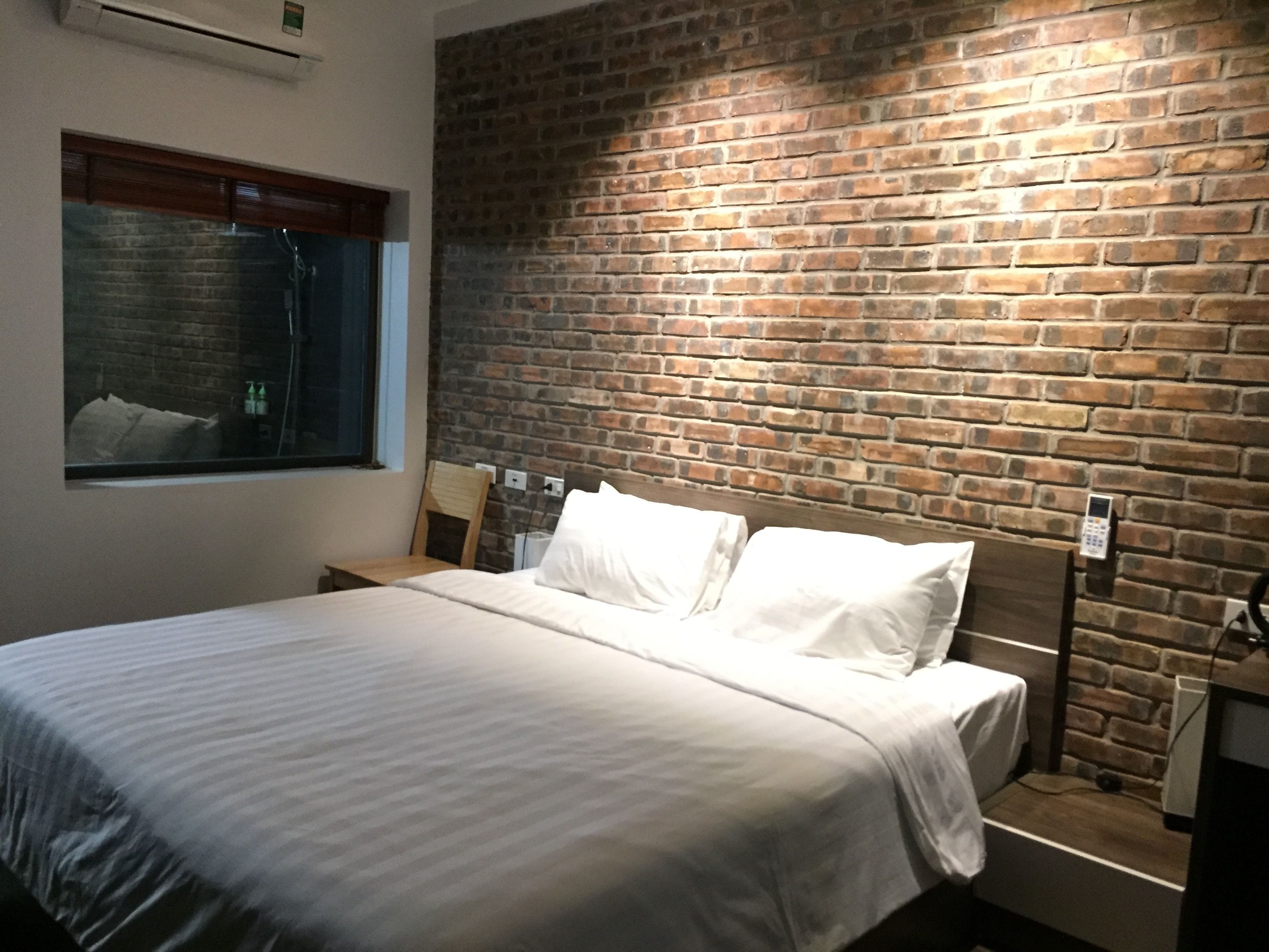 deluxe double room, 1 king bed, garden view | minibar, desk, blackout curtains, soundproofing