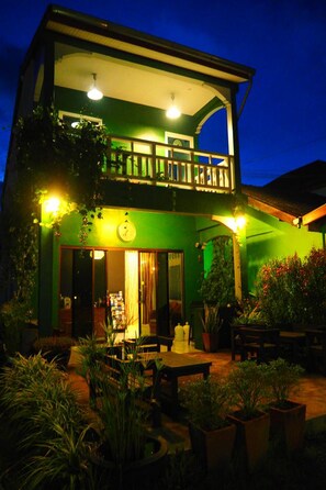 Exterior - Wayla Hostel - Adults Only (Ko Lanta)