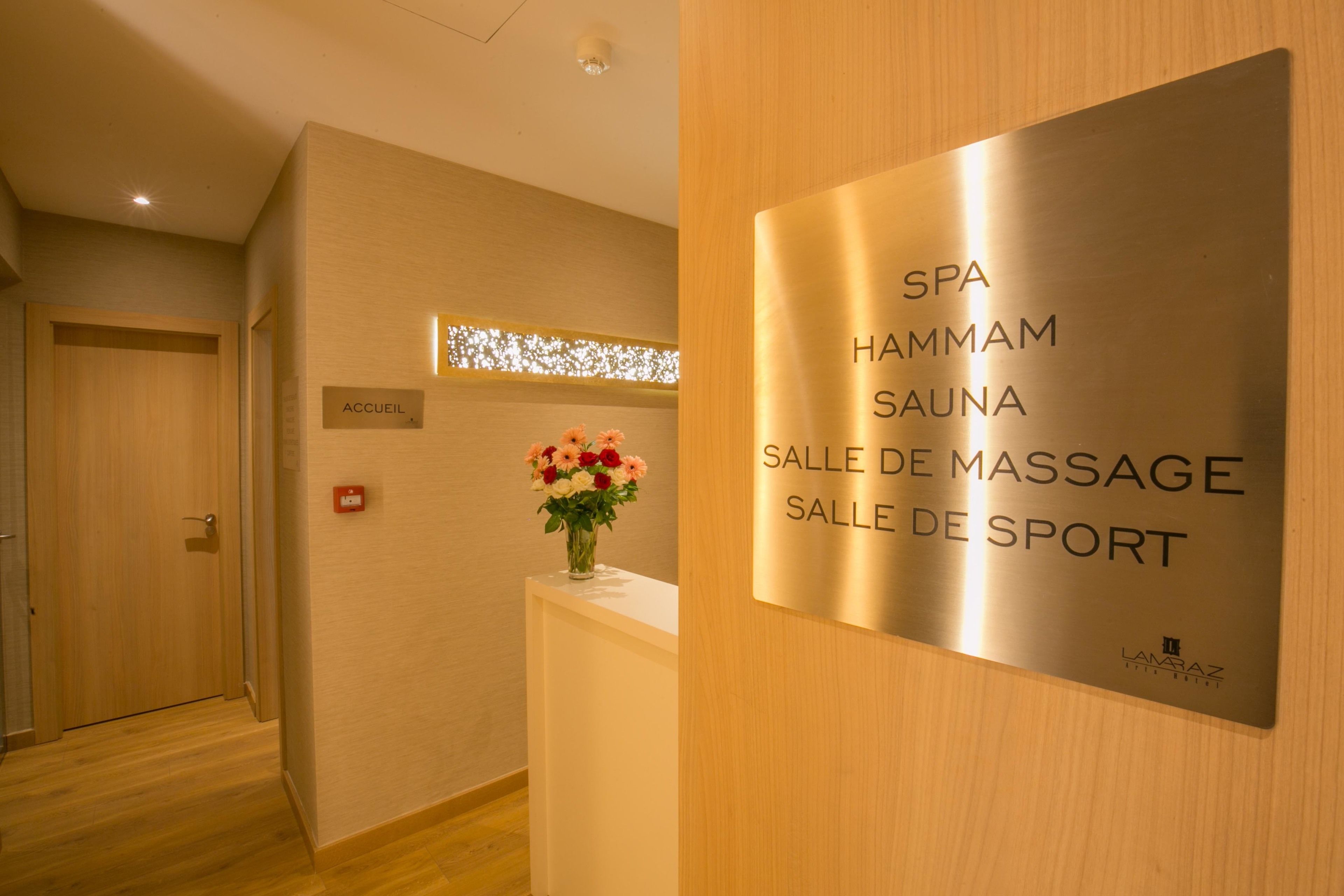 Photo - Lamaraz Hotels