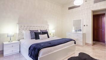 One Bedroom City View apartment | In-room safe, individually decorated, individually furnished, desk