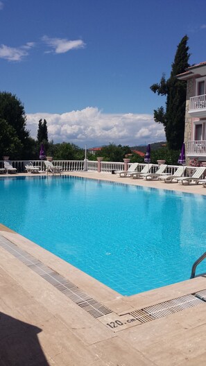 Outdoor pool - Cappadocia Hotel (Fethiye)