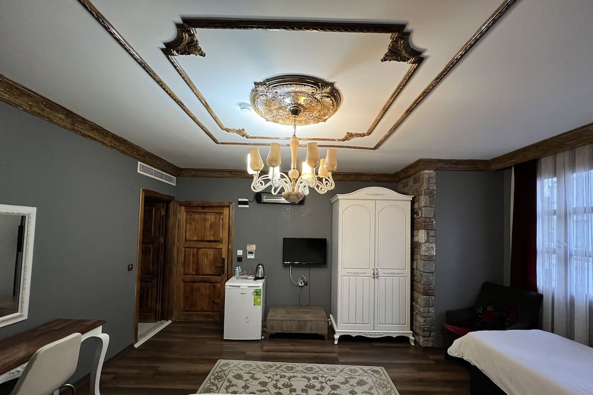 Standard Triple Room | Premium bedding, individually decorated, individually furnished, desk