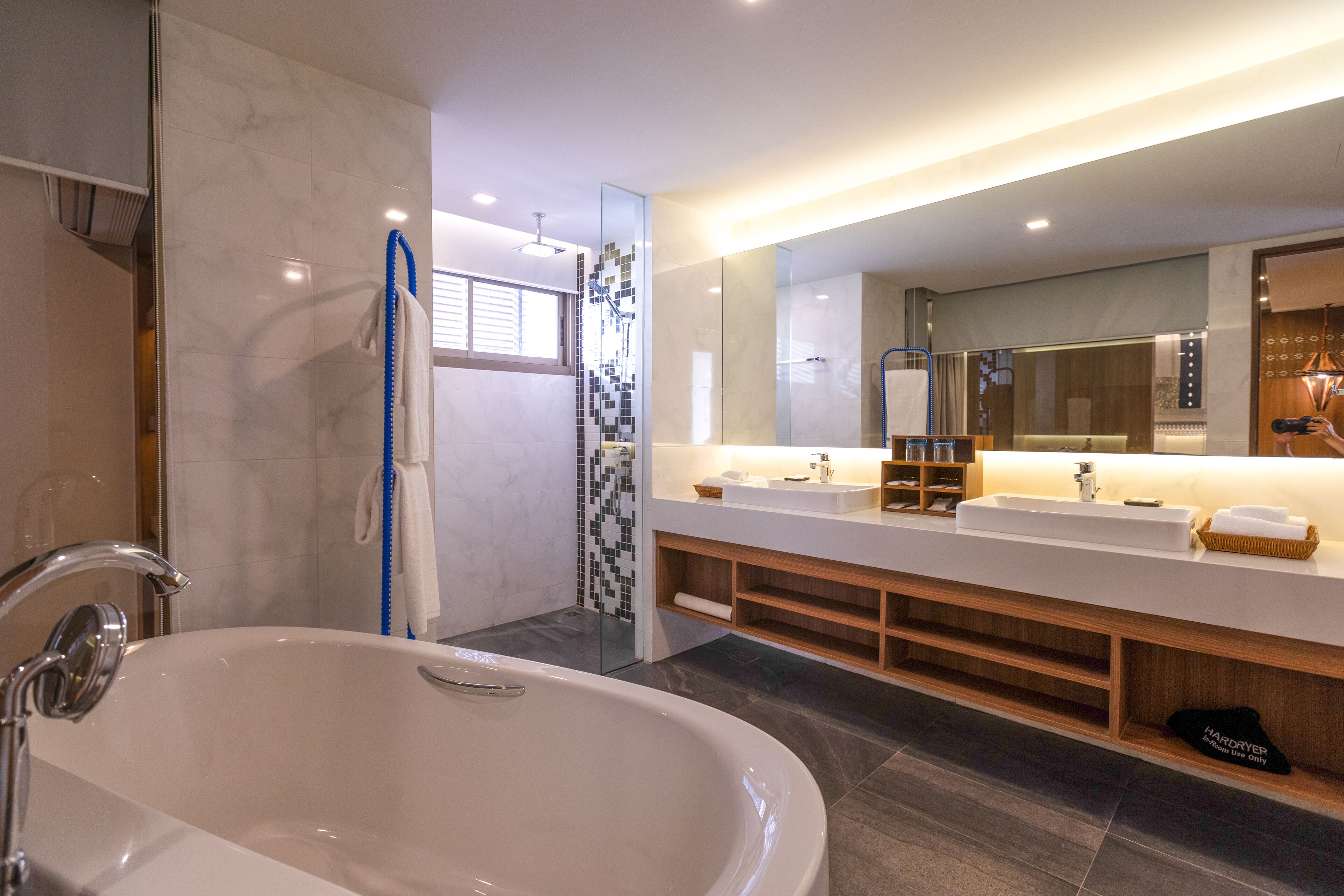 suite with bathtub | bathroom | free toiletries, hair dryer, bathrobes, slippers