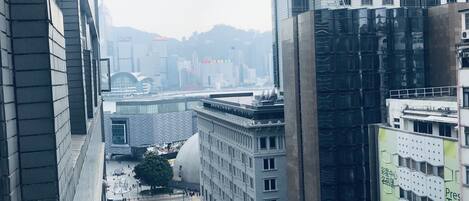 Family Room | Soundproofing, free WiFi, bed sheets, wheelchair access