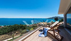 Villa, 3 Schlafzimmer, Meerblick | Terrasse/Patio