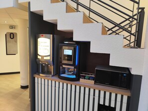 Desayuno buffet todos los días (con cargo)