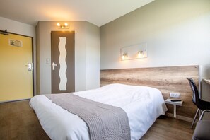 雙人房 | 書桌、遮光布/窗簾、免費無線上網、床單