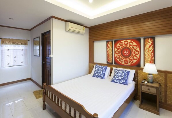 Free WiFi - Little Home (Chiang Mai)