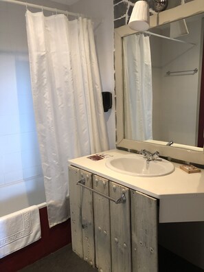 Double Room, Terrace, Mountain View | Bathroom sink - Hotel Rural Porta Coeli (San Miguel del Robledo)
