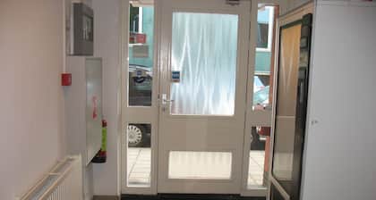 Guest House Amsterdam - Hostel