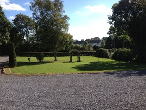 Comfort-Bungalow, eigenes Bad, Gartenblick | Außenbereich