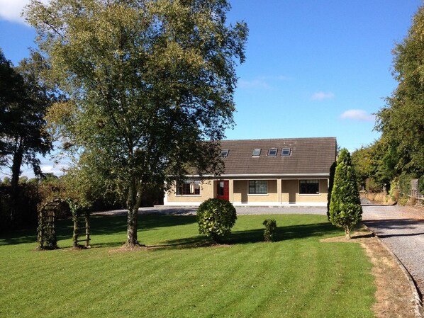 View from property - Carrick Villa (Carrick-on-Shannon)