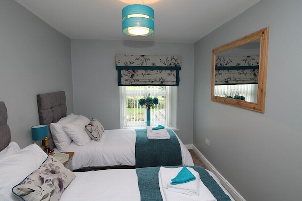 Cottage, Private Bathroom | 2 bedrooms