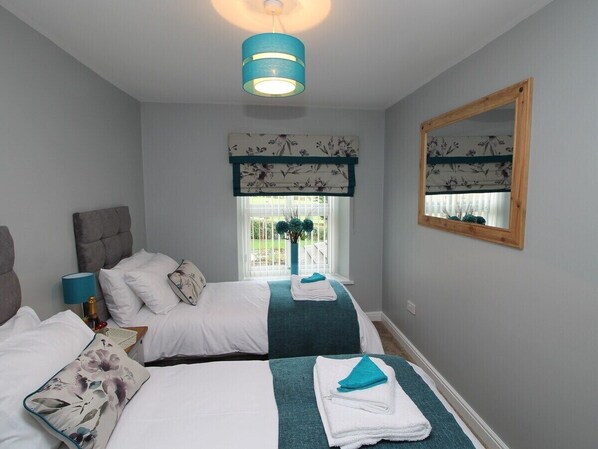 Cottage, Private Bathroom | 2 bedrooms - Colliery Cottage (Durham)