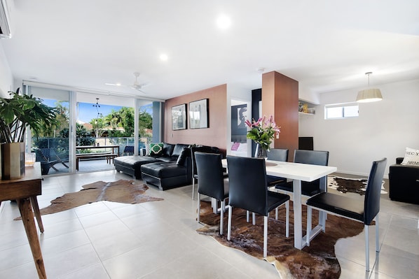 Signature Apartment, 3 Bedrooms, Pool Access