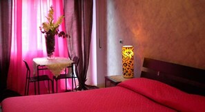 Desk, iron/ironing board, rollaway beds, free WiFi