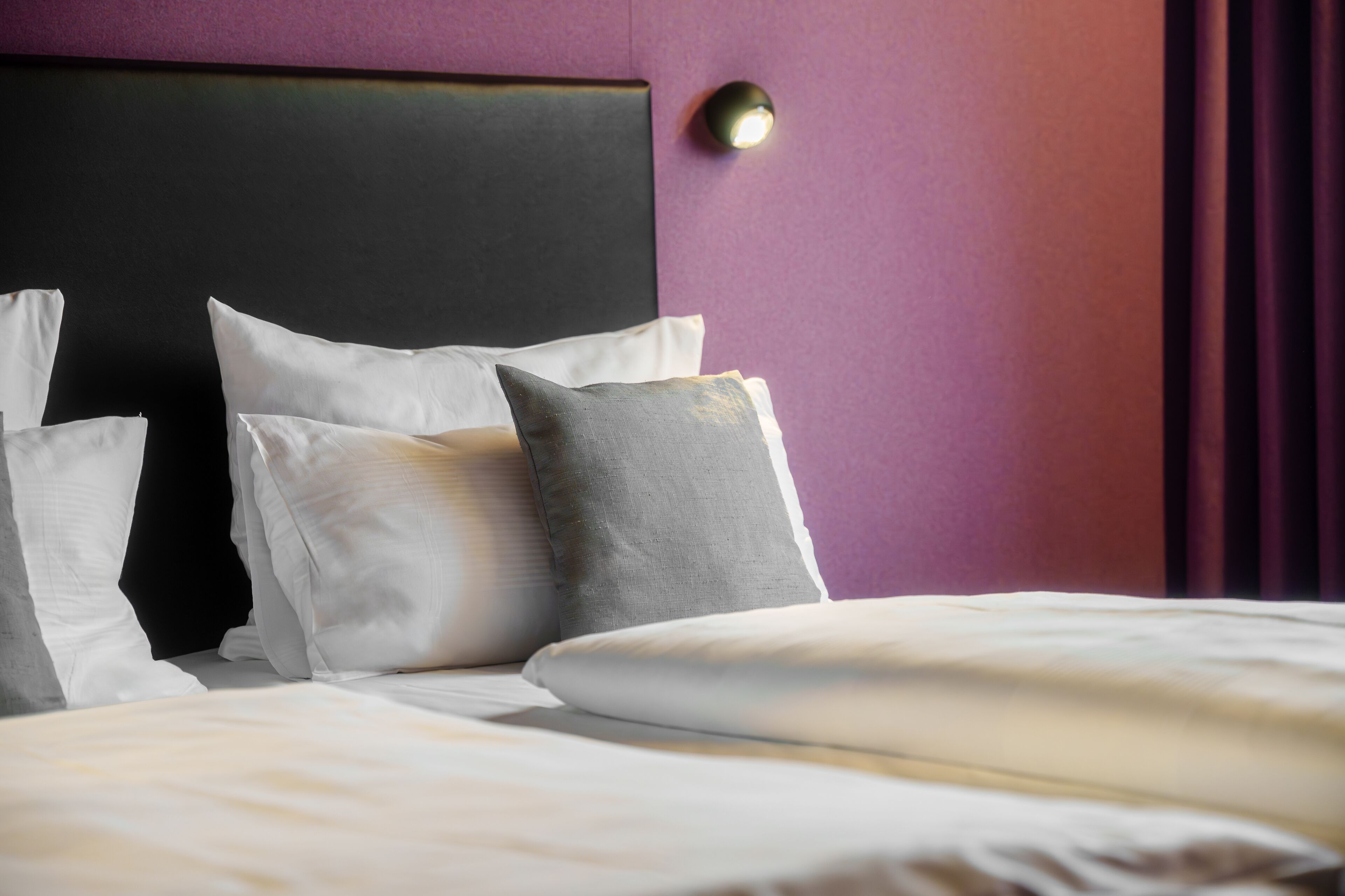 double room (small) | 1 bedroom, hypo-allergenic bedding, soundproofing, iron/ironing board