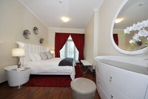 Apartment, 1 Bedroom | 1 bedroom, iron/ironing board, free cribs/infant beds, rollaway beds - Piks Key - Marina Torch Tower (Dubai)