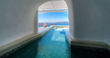 Iriana Suites