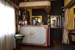 Reception - Hotel Lav (Belgrade)