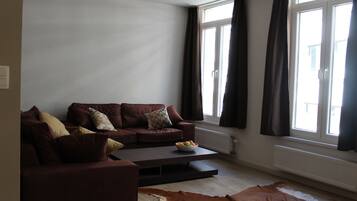 4 camere, ferro/asse da stiro, Wi-Fi gratuito, lenzuola