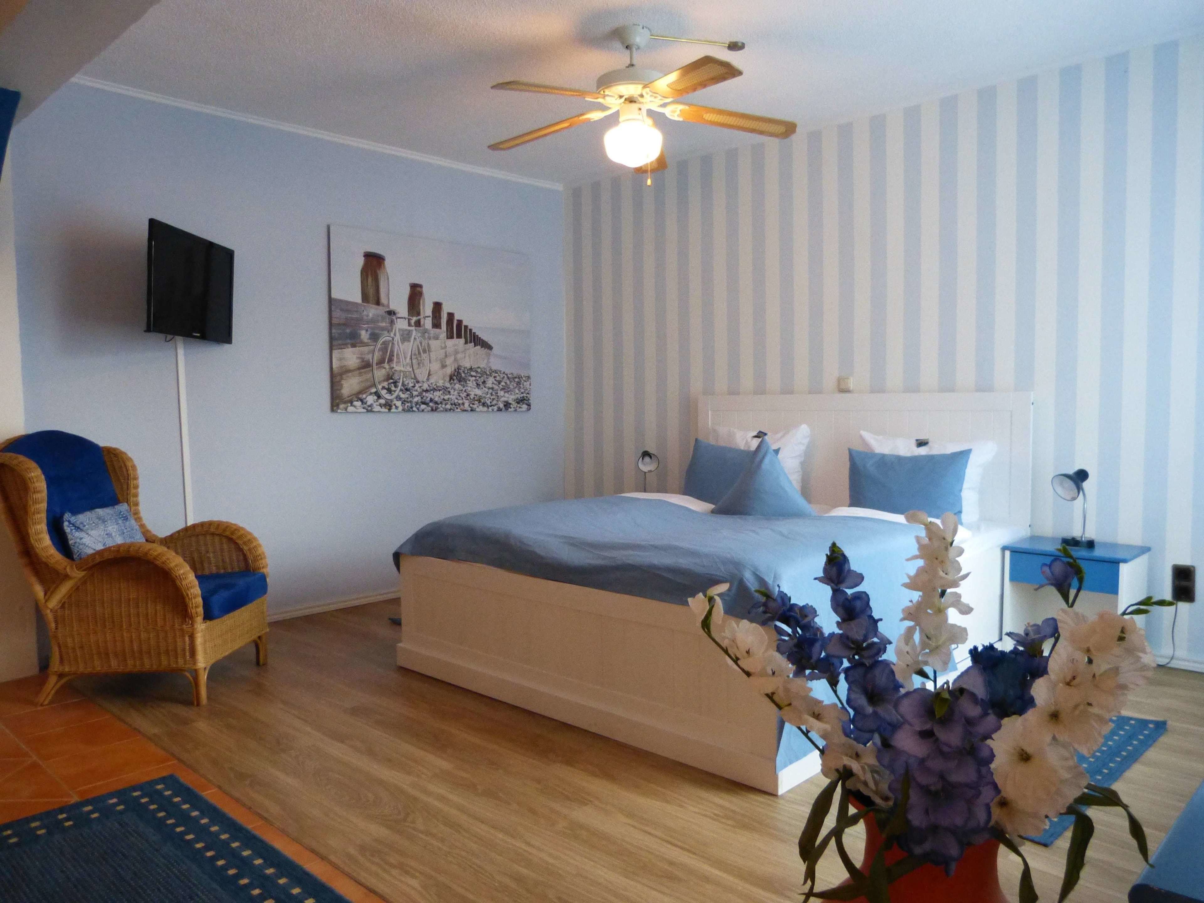 apartment | individually decorated, individually furnished, soundproofing