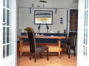 Apartment | Individually decorated, individually furnished, soundproofing - Vogel Hotel Appartements & Spa (Rostock)