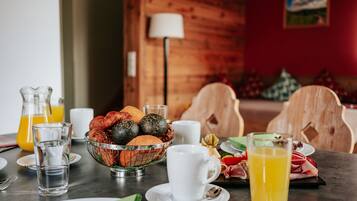 Flachbildfernseher, Kamin